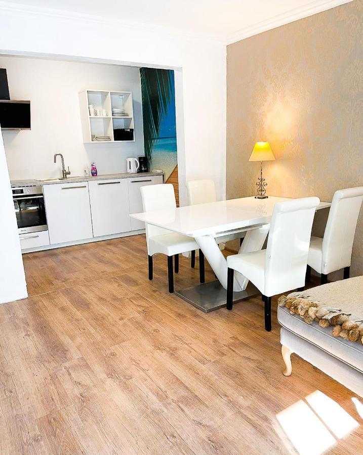 Stylische Wohnung Mit Charme Ravensburg Luaran gambar